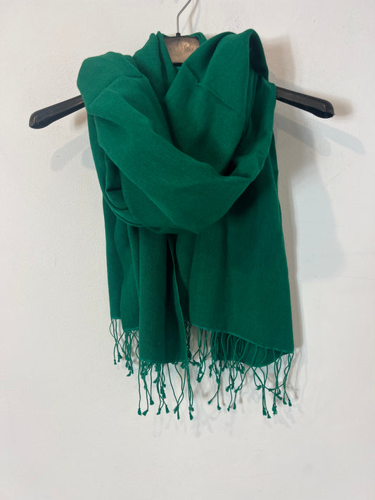 OTRAS. Bufanda verde cashmere
