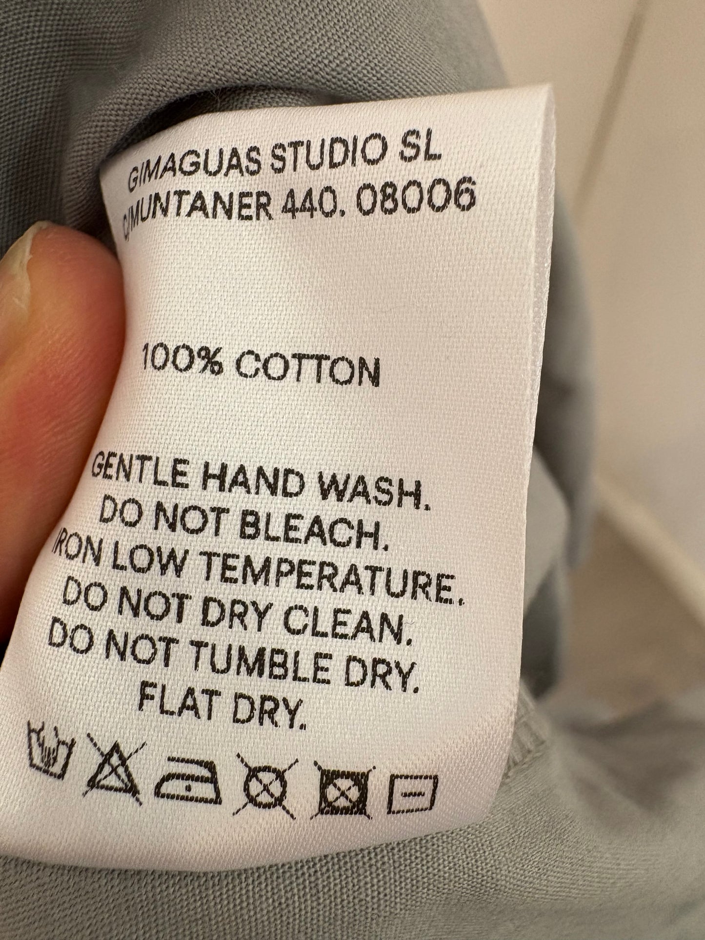 GIMAGUAS. Vestido/falda gris vuelo  Tu(s)