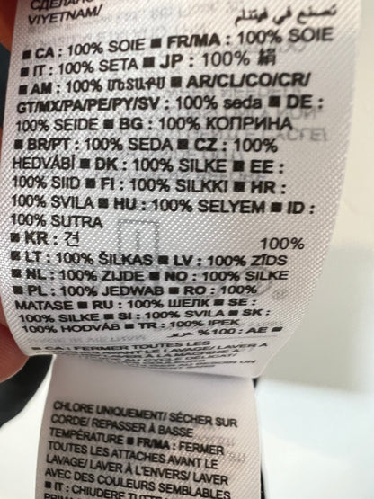 BANANA REPUBLIC. Black silk Ts blouse