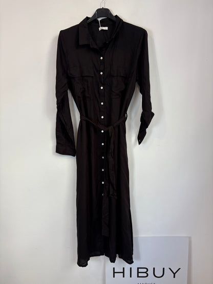 Vestido negro camisero fluido