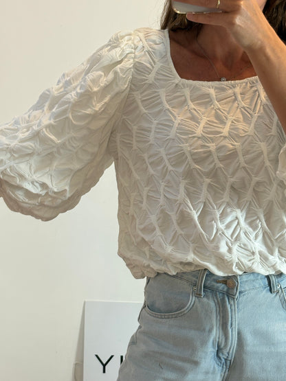 UTERQÚE. Top blanco con textura. T L