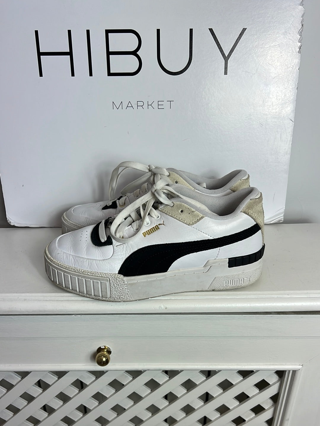 PUMA. Zapatillas blancas y negras. T 38 (Tara)