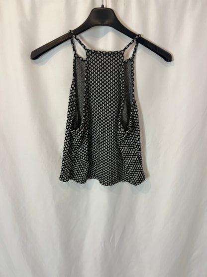 BRANDY MELVILLE. Crop top negro estampado. T U (S/M)