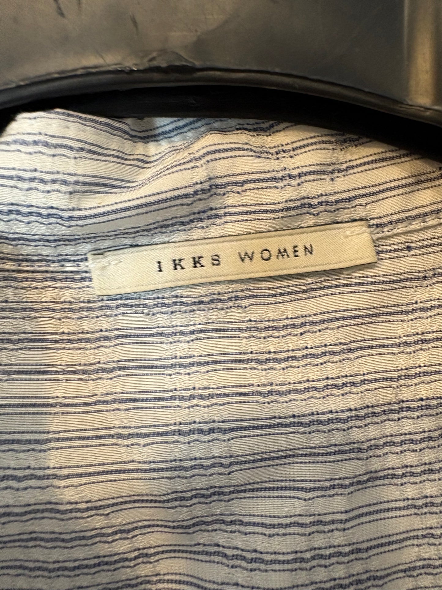 IKKS. Camisa rayas fluida