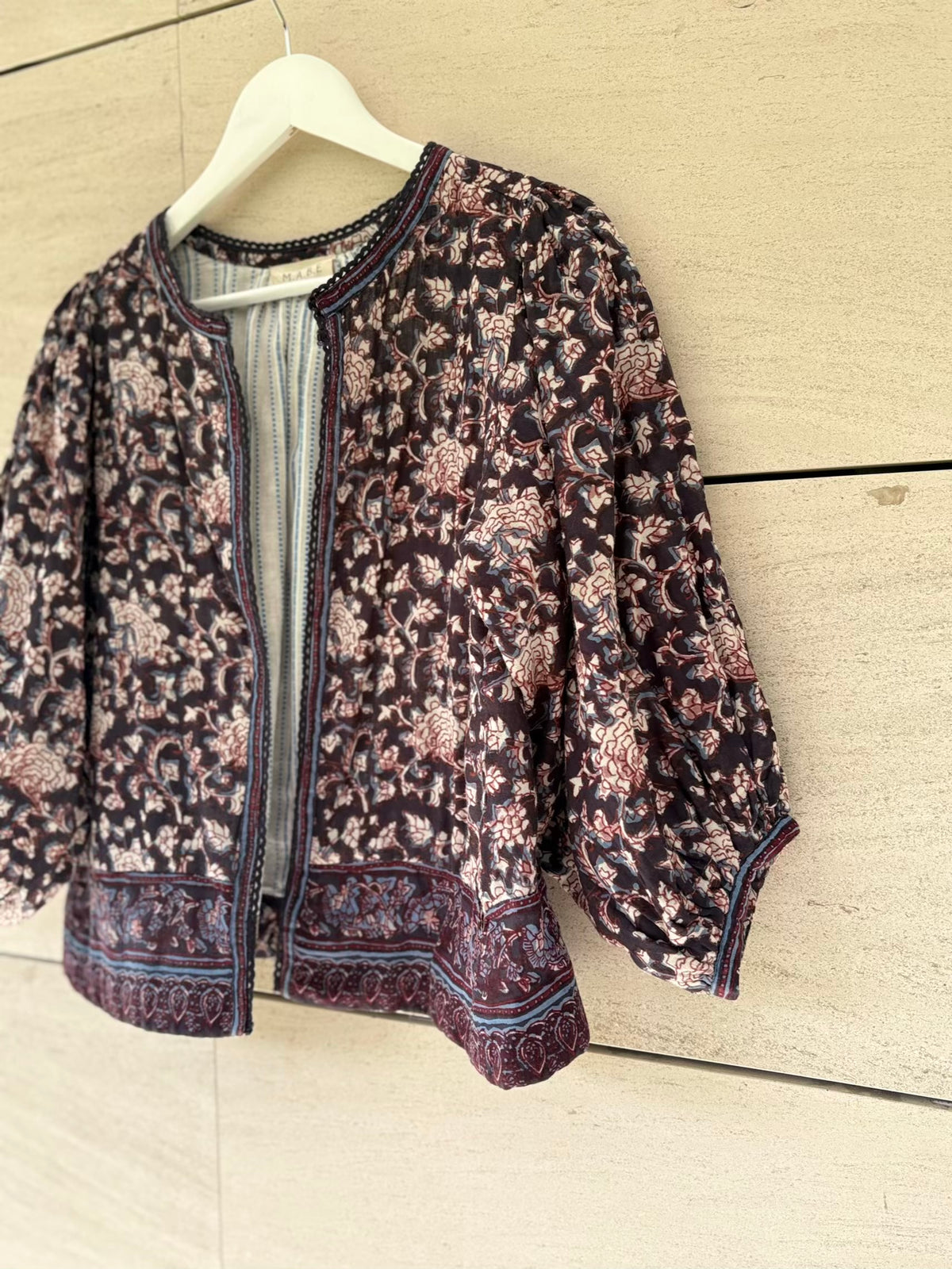 M.A.B.E. Chaqueta algodón estampada volumen