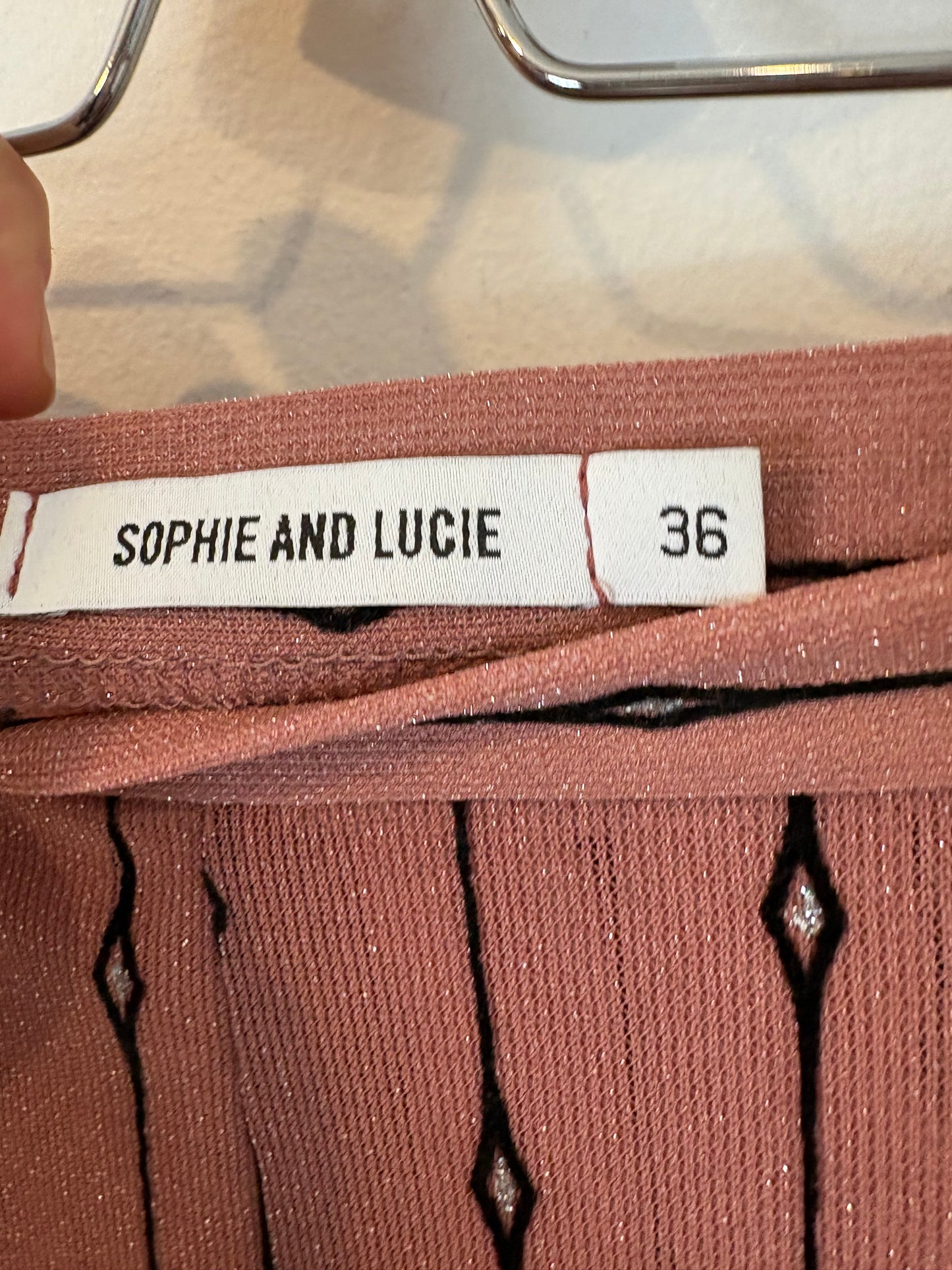 SOPHIE AND LUCIE. Total look pink details T.36 (tare)