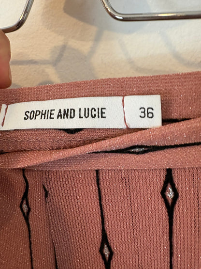 SOPHIE AND LUCIE. Total look pink details T.36 (tare)