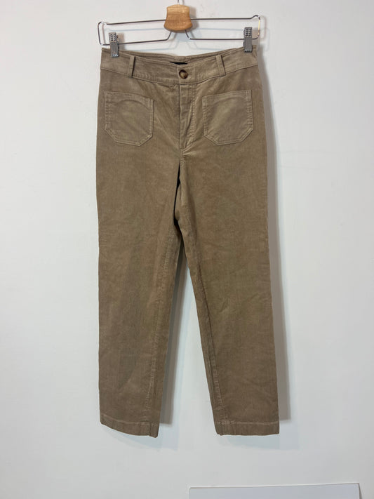 MASSIMO DUTTI. Pantalón beige micro pana. T 36