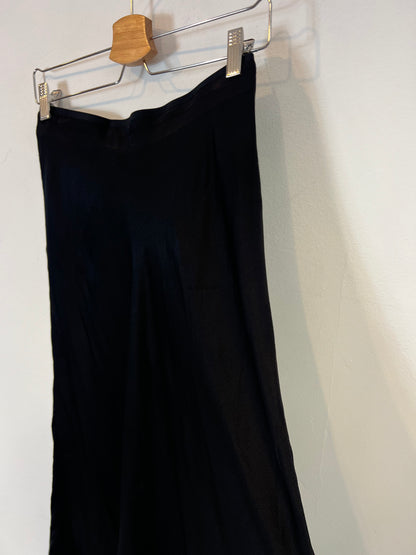 MANGO. Falda larga negra fluida . T S