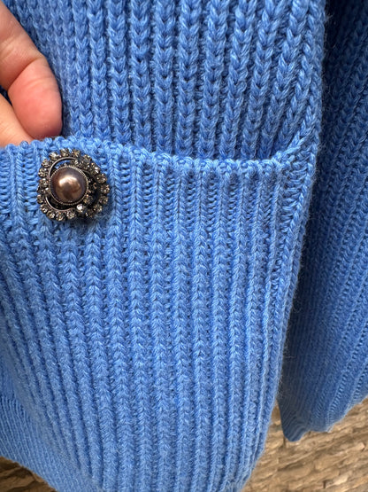 Nº 21. Jersey lana botones joya