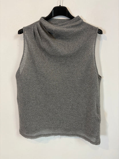 MASSIMO DUTTI. Top gris hilos brillo. T M