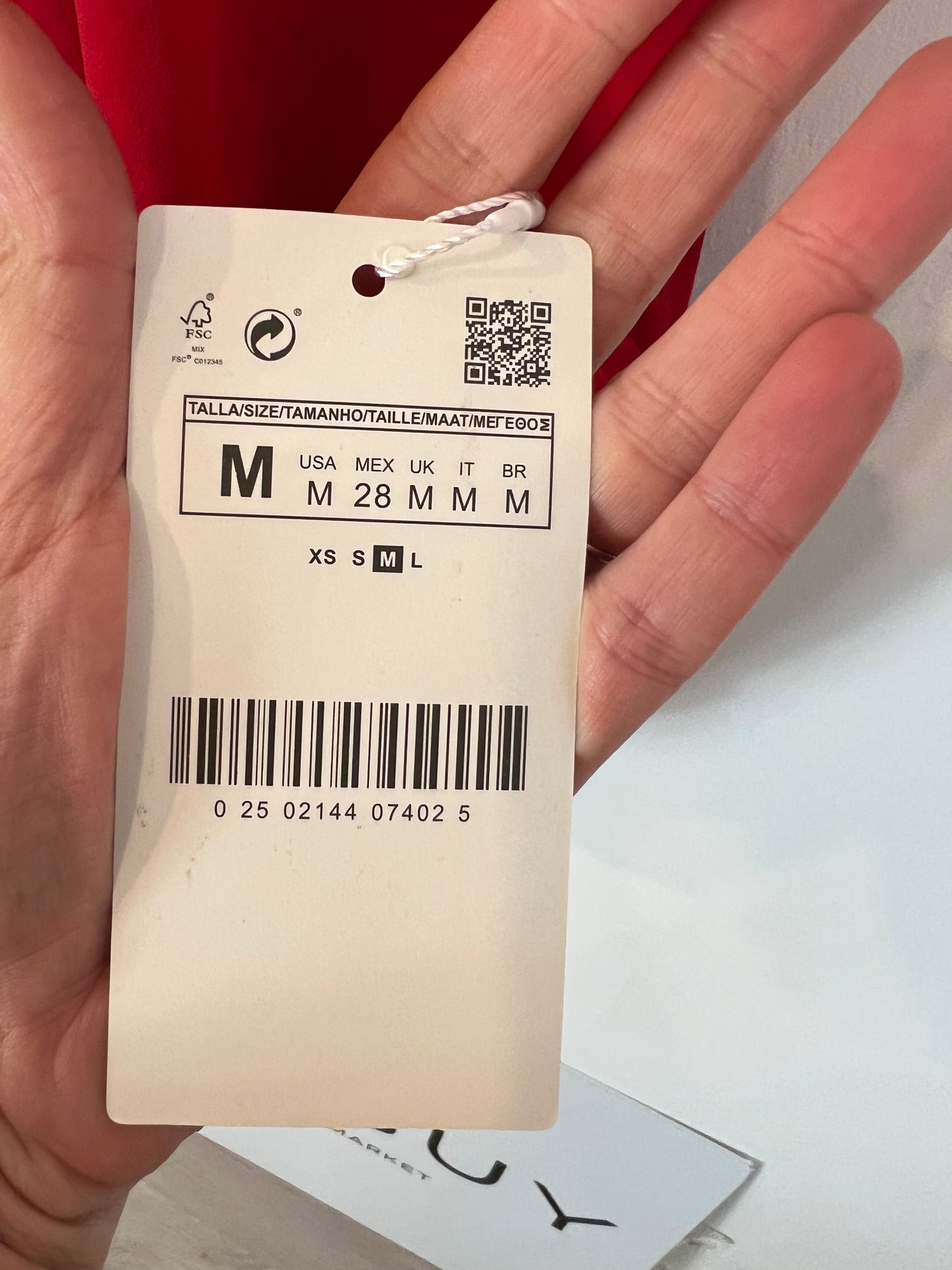 DAWN. Mono corto rojo fluido. T M