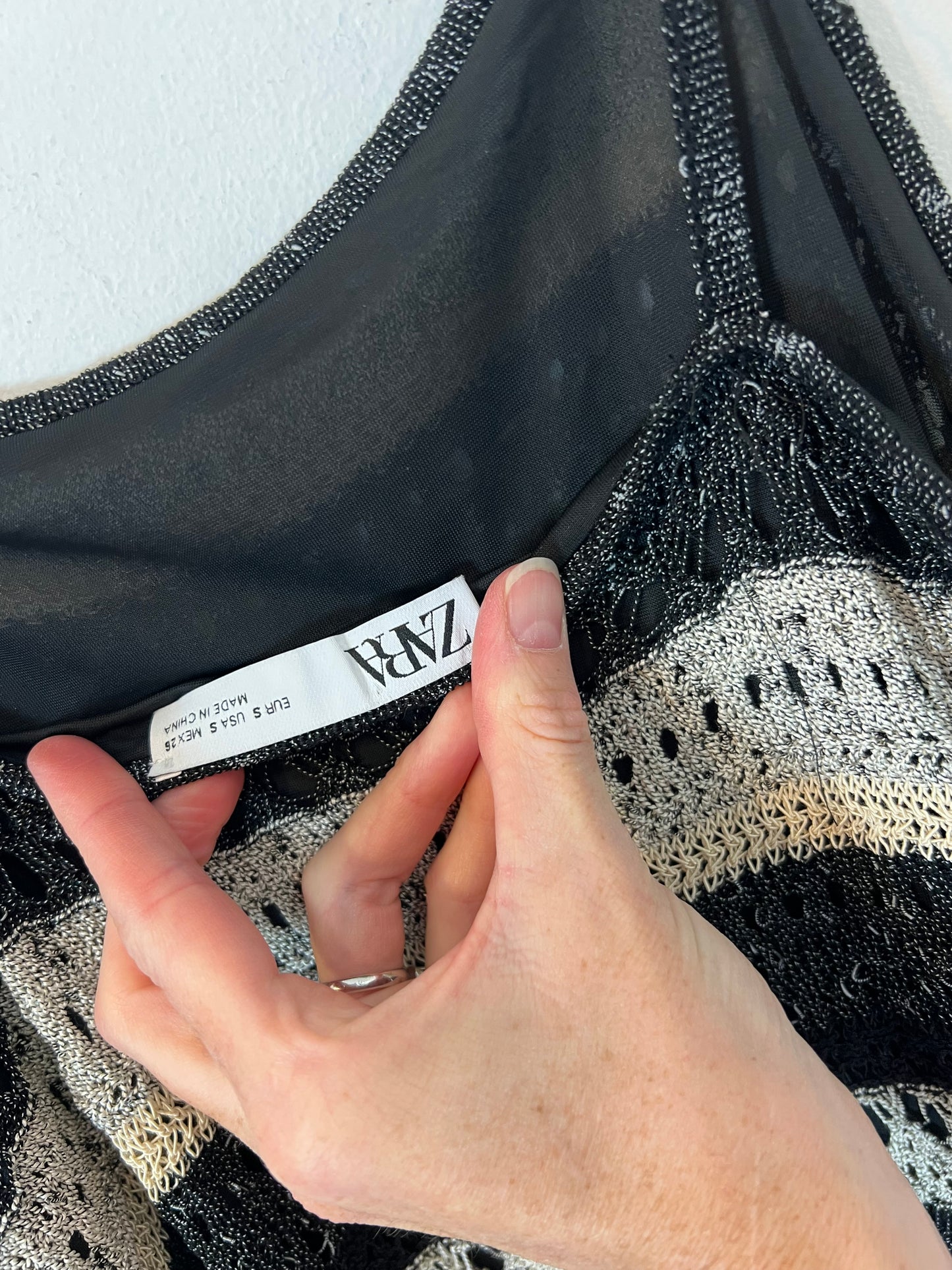 ZARA.vestido largo croché T.s