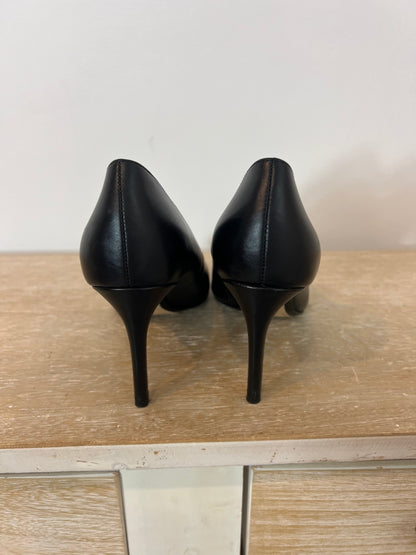 MANGO. Black dress shoes, size 37