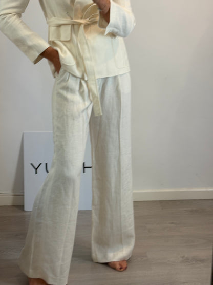 ZARA. Pantalón color crudo textura. T S