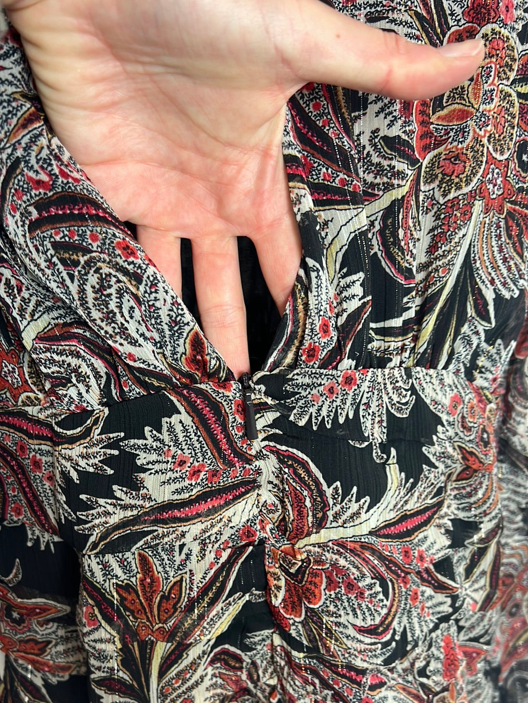 MANGO. Vestido midi estampado hilos drados. T M