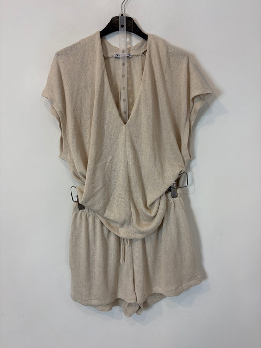 ZARA. Conjunto beige punto