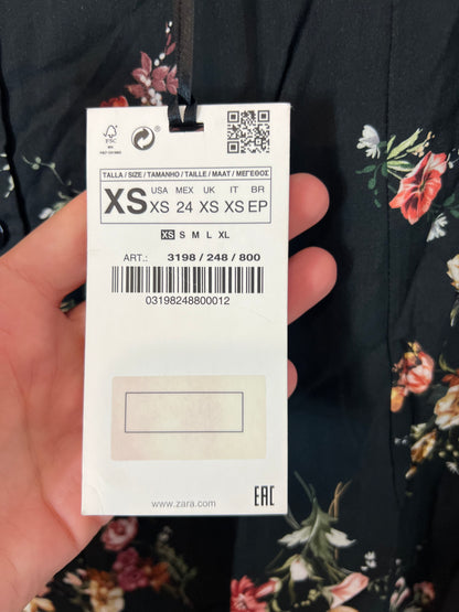 ZARA. Falda midi abotonada estampada. T XS