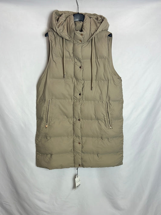 ZARA. Chaleco beige acolchado. T L