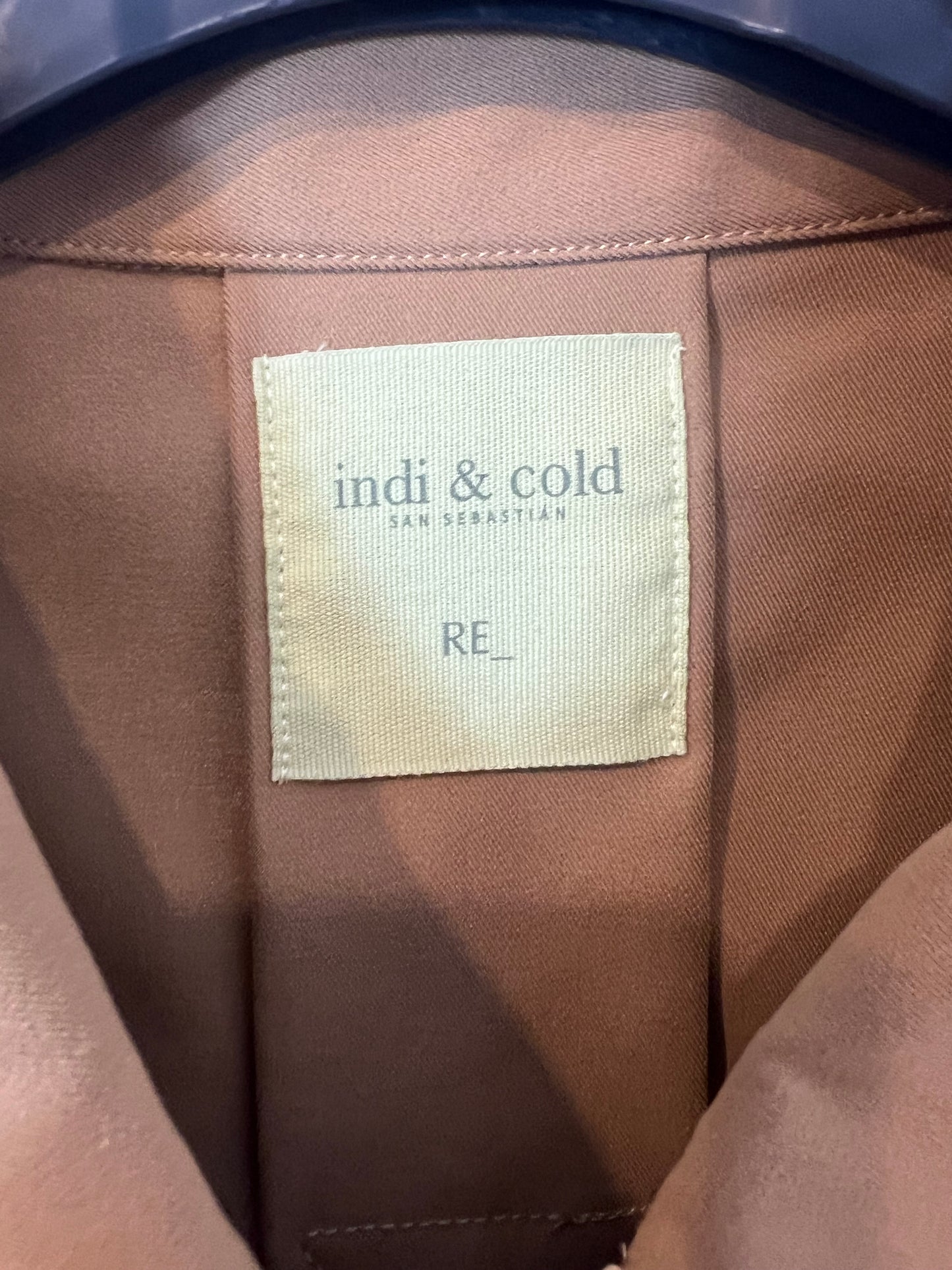 INDI&COLD. Chaqueta camel efecto gabardina. TS/M