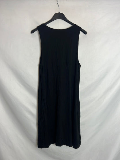 H&M. Vestido corto negro T.xs