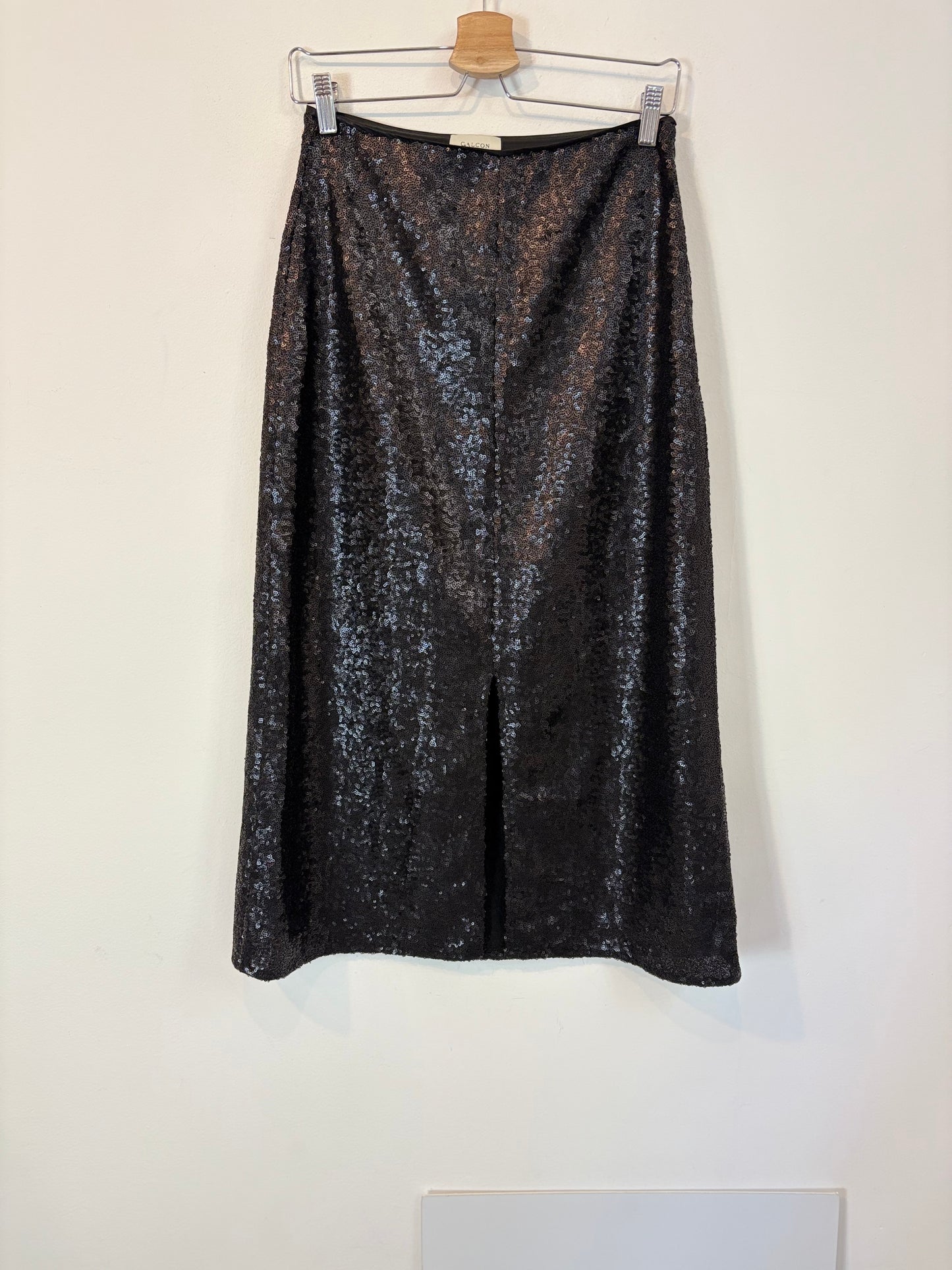 GALCON. Sequin midi skirt with opening. T.S.