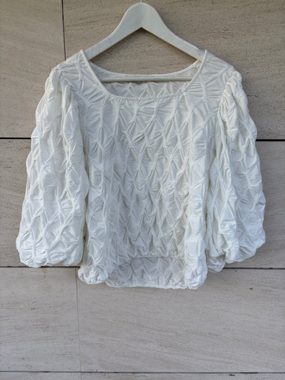 UTERQÚE. Top blanco con textura. T L