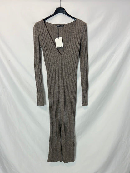 ZARA. Vestido largo canalé gris jaspeado. T S