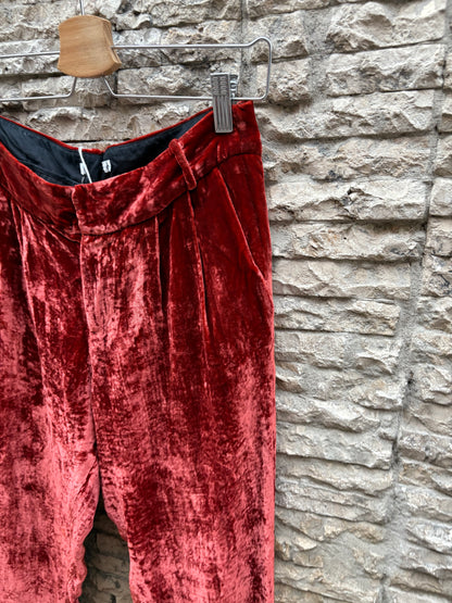 MASSCOB. Pantalón terciopelo pinzas