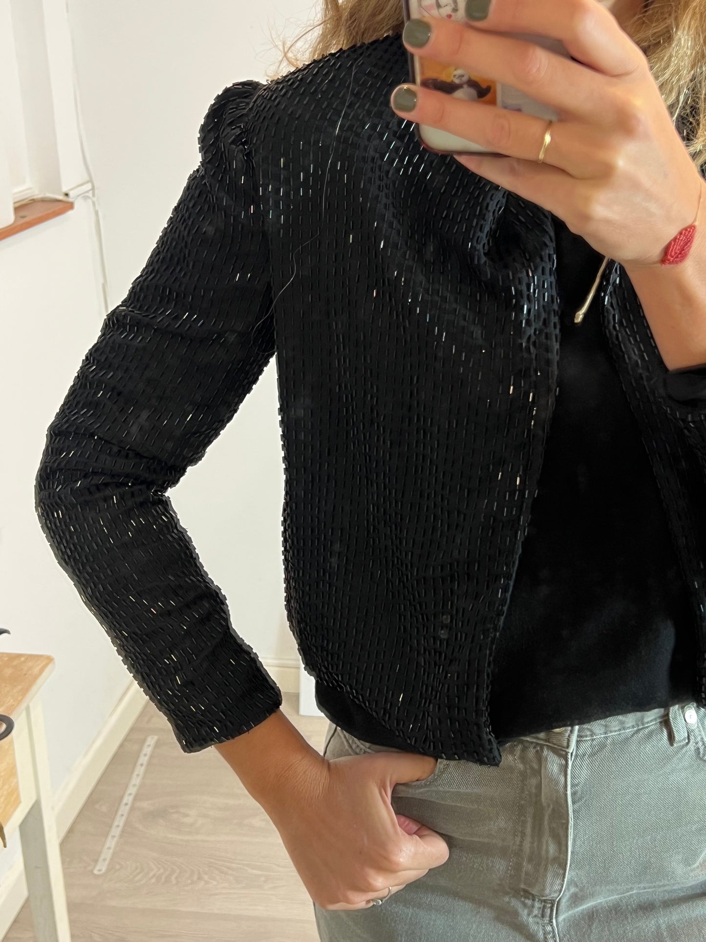 MANGO. Chaqueta negra abalorios T.m