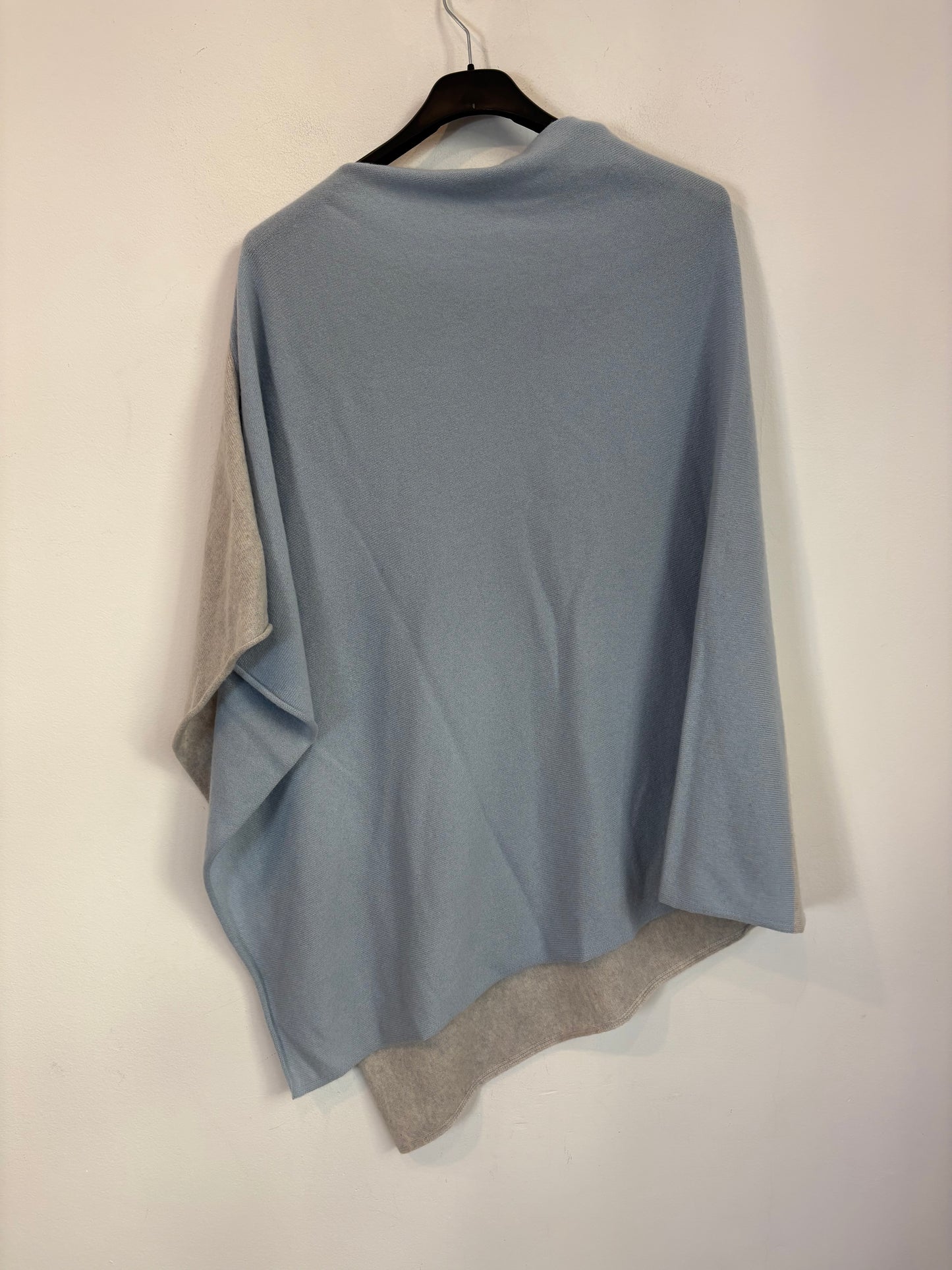 MARC JOSEPH. Poncho cashmere bicolor
