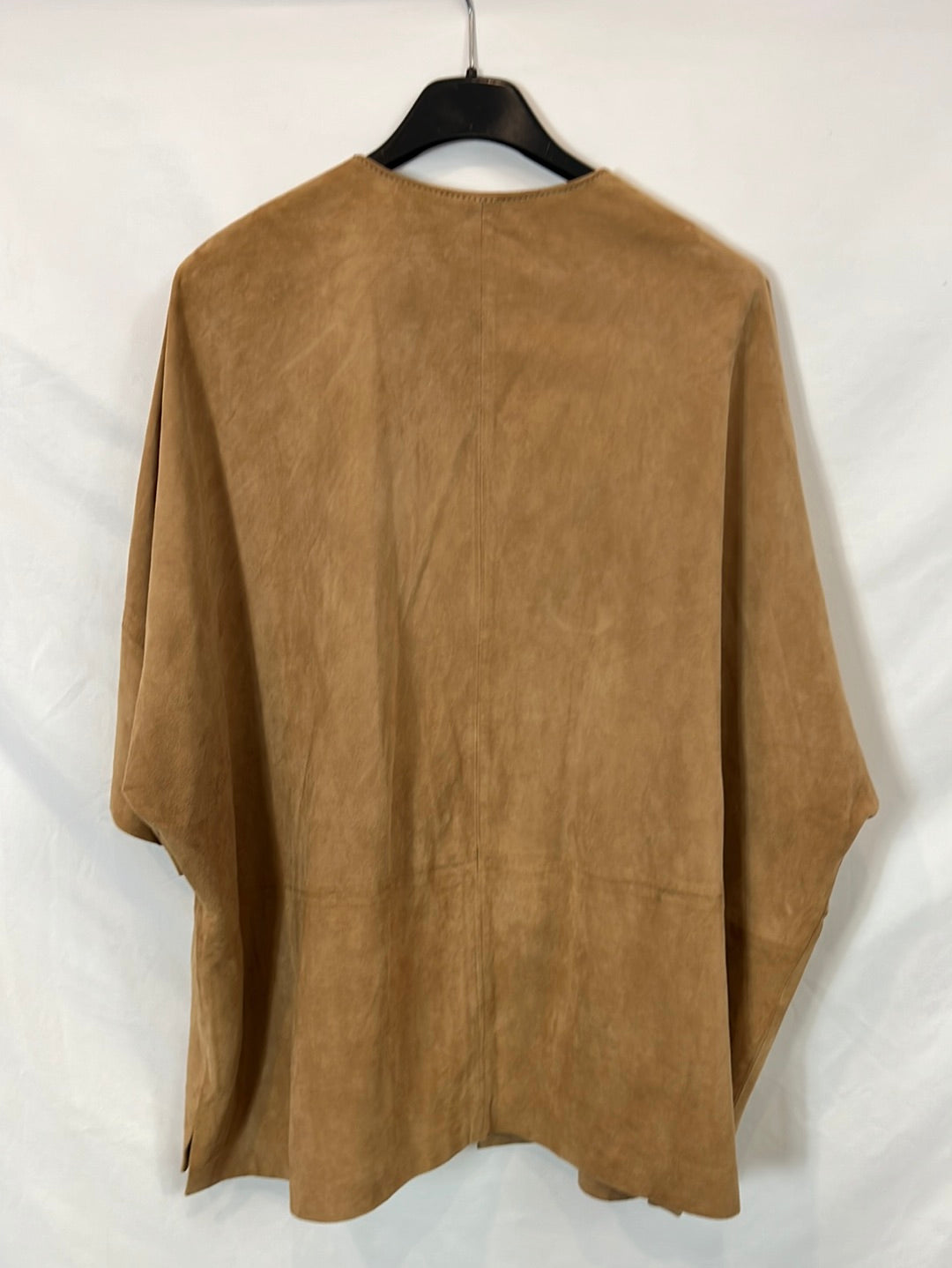 MASSIMO DUTTI. Chaqueta beige piel. T M