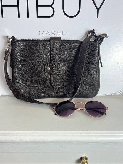 OTRAS. Bolso piel marrón asa corta