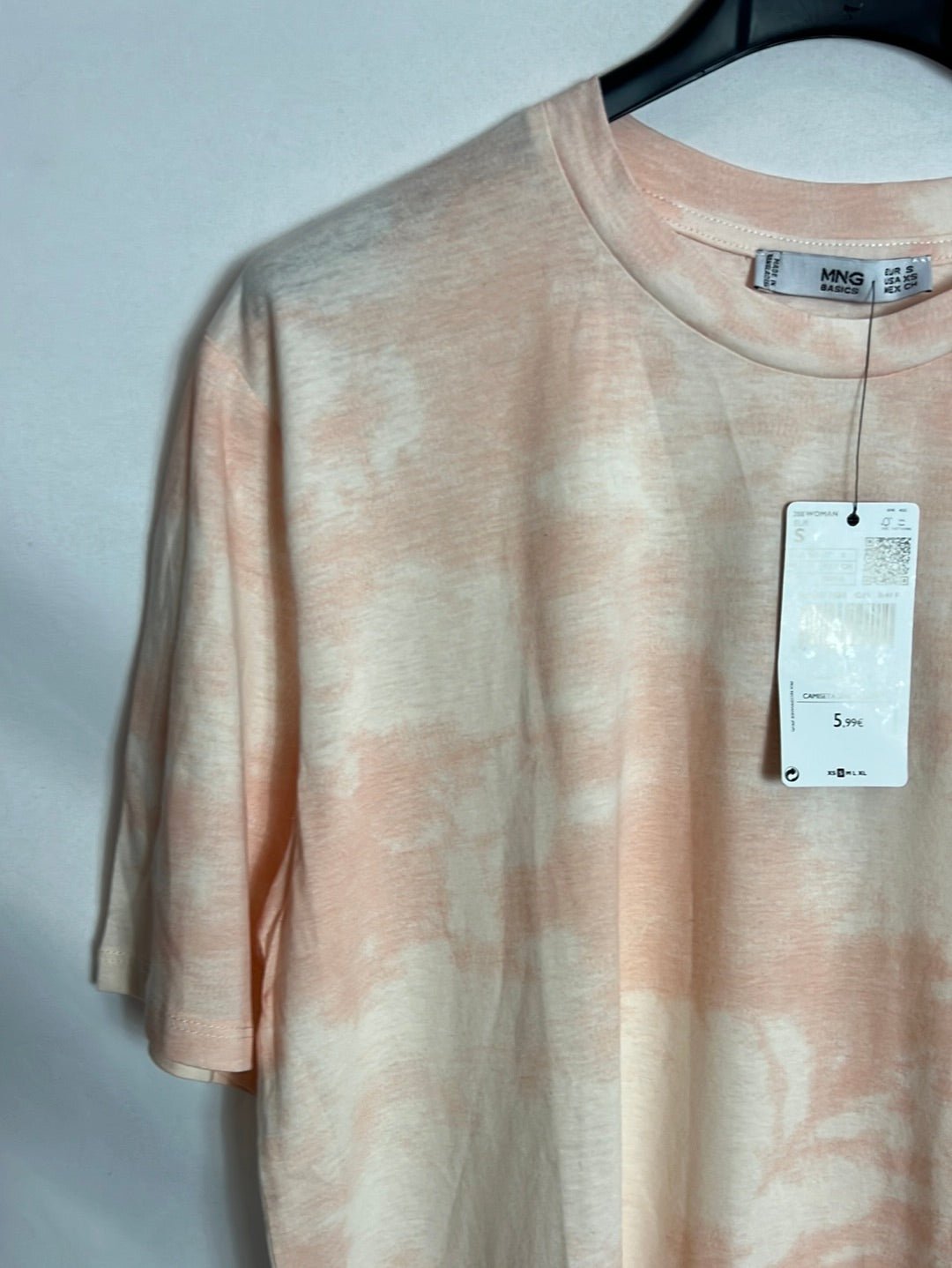 MANGO. Camiseta tie dye . T S