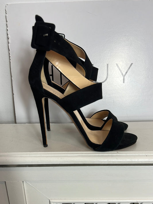 BARNEYS NEW YORK. Black leather strappy sandal. Size 40