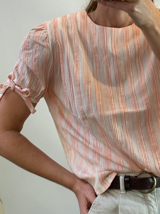 MI CANESÚ. Blusa textura detalle mangas