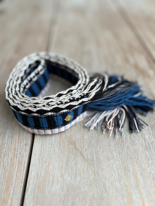 GUANABANA. Cinturón flecos hecho a mano. TU