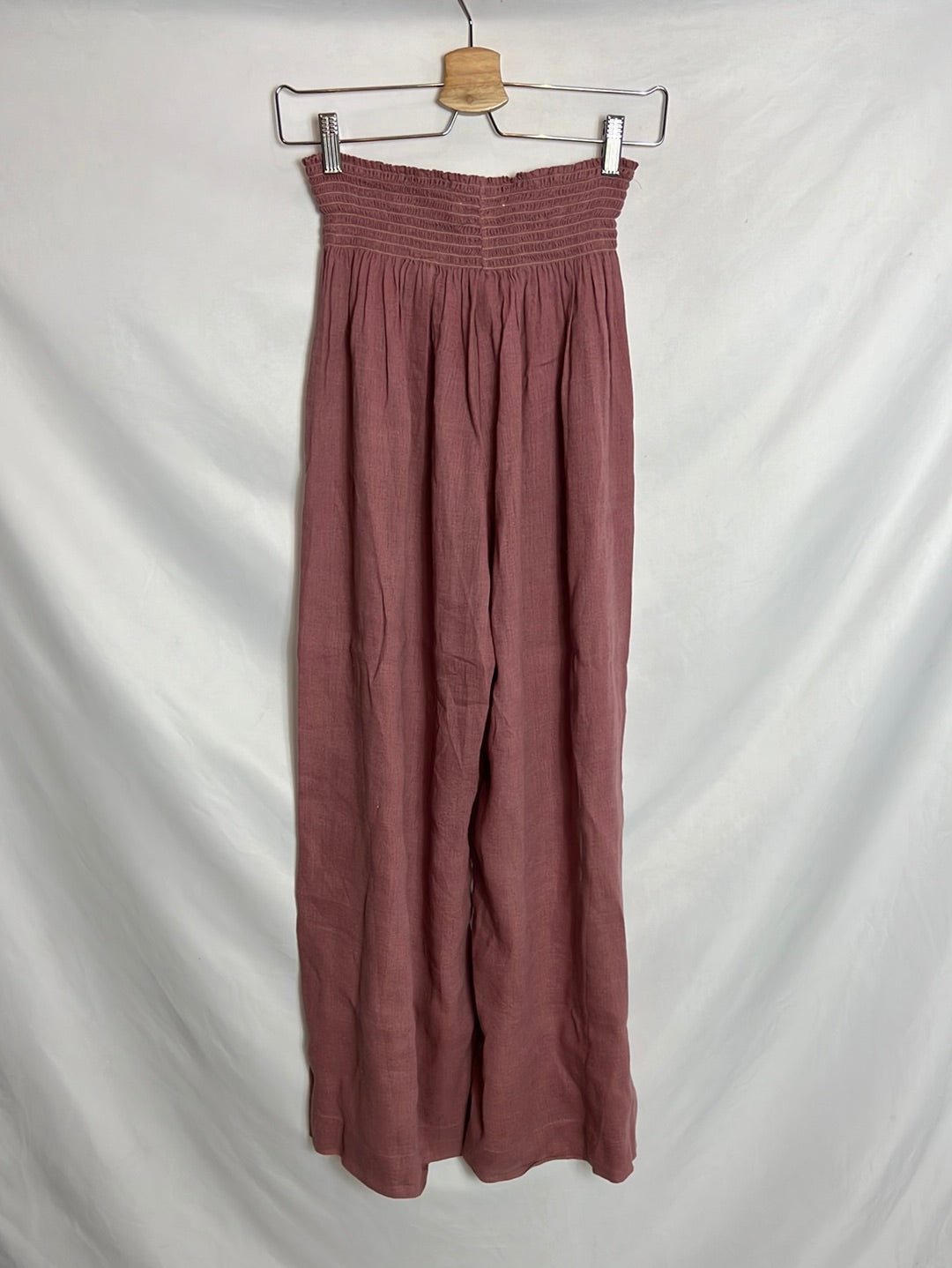 FORTE FORTE. A total look with a flowing pink blouse and trousers. Size 2(S)