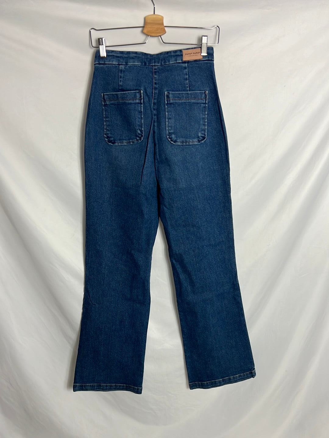 NAF NAF. Denim retro pata ancha. T 38