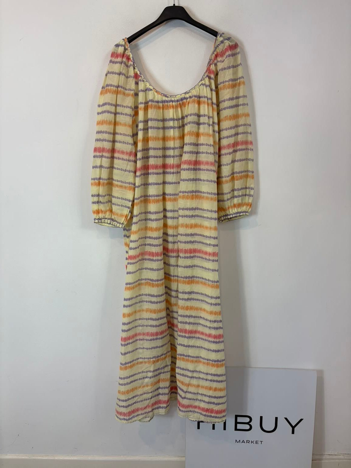 ZARA. Vestido largo estilo kaftán estampado