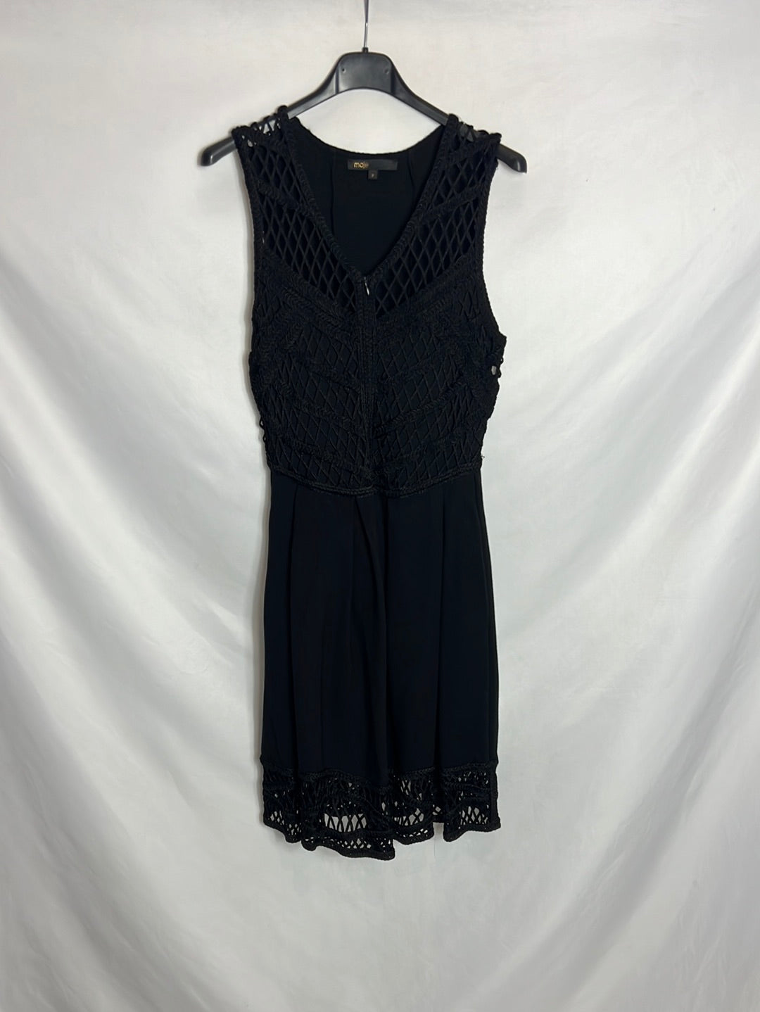 MAJE. Double-textured black dress. Size 2(M)