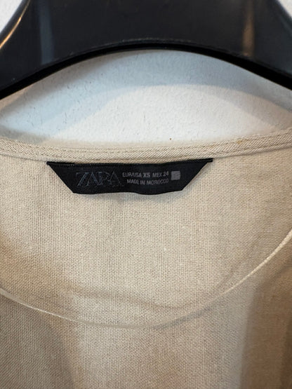 ZARA. Top beige lazada con lino