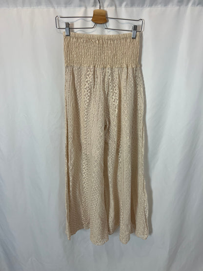 OTRAS. pantalón efecto falda crochet. T S/M