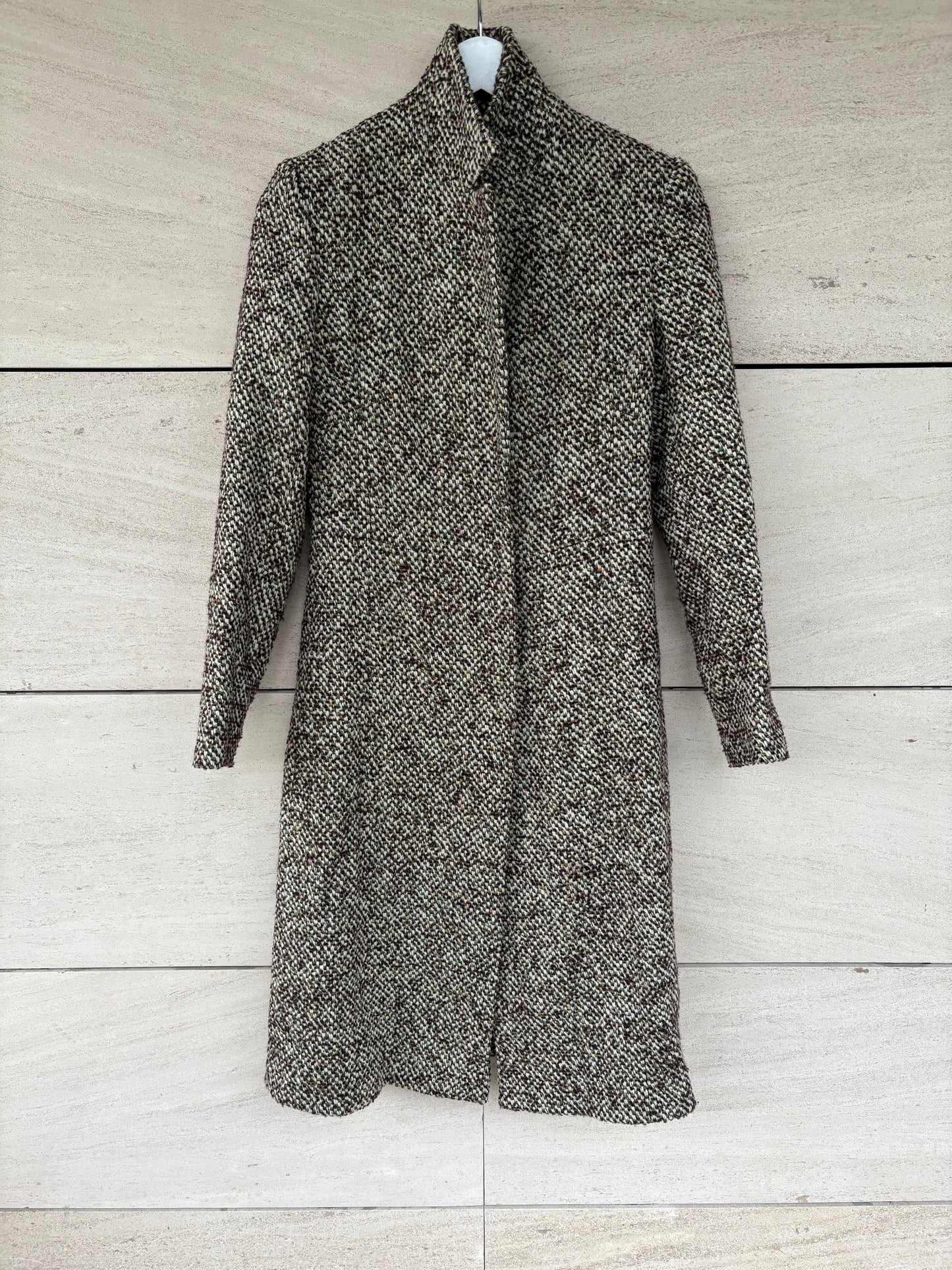 ROBERTO TORRETTA. Abrigo verde jaspeado lana