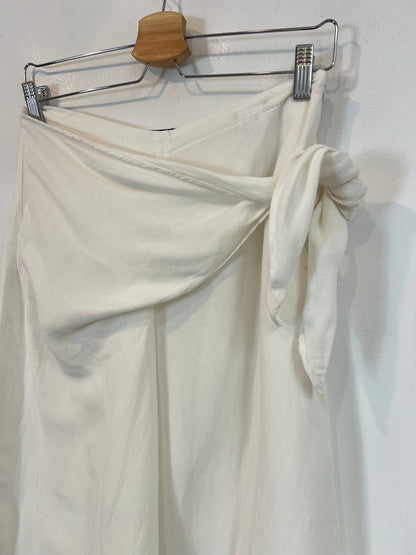 MASSIMO DUTTI. Pantalón blanco lazada mezcla