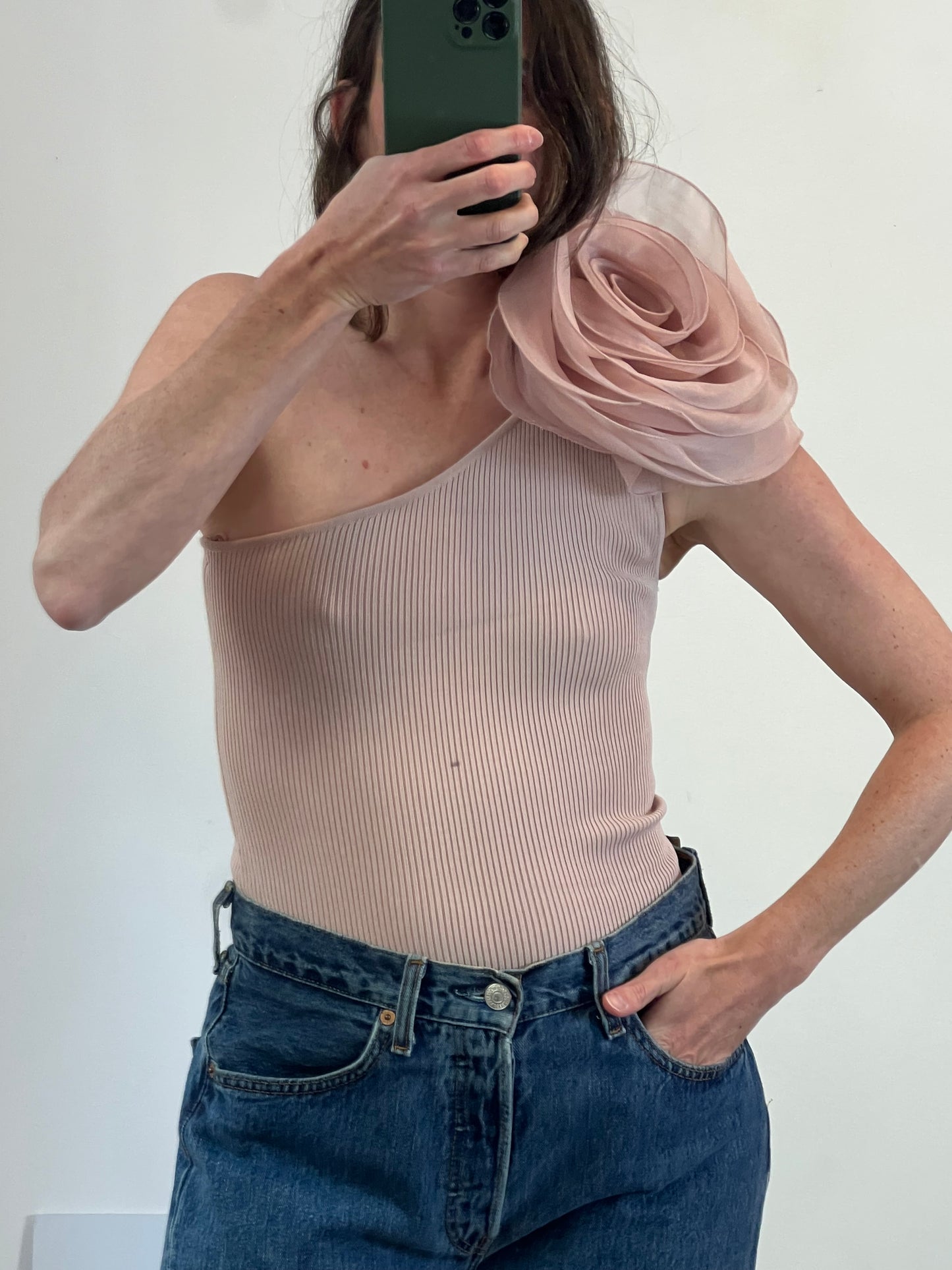 ZARA. top rosa flor T.s