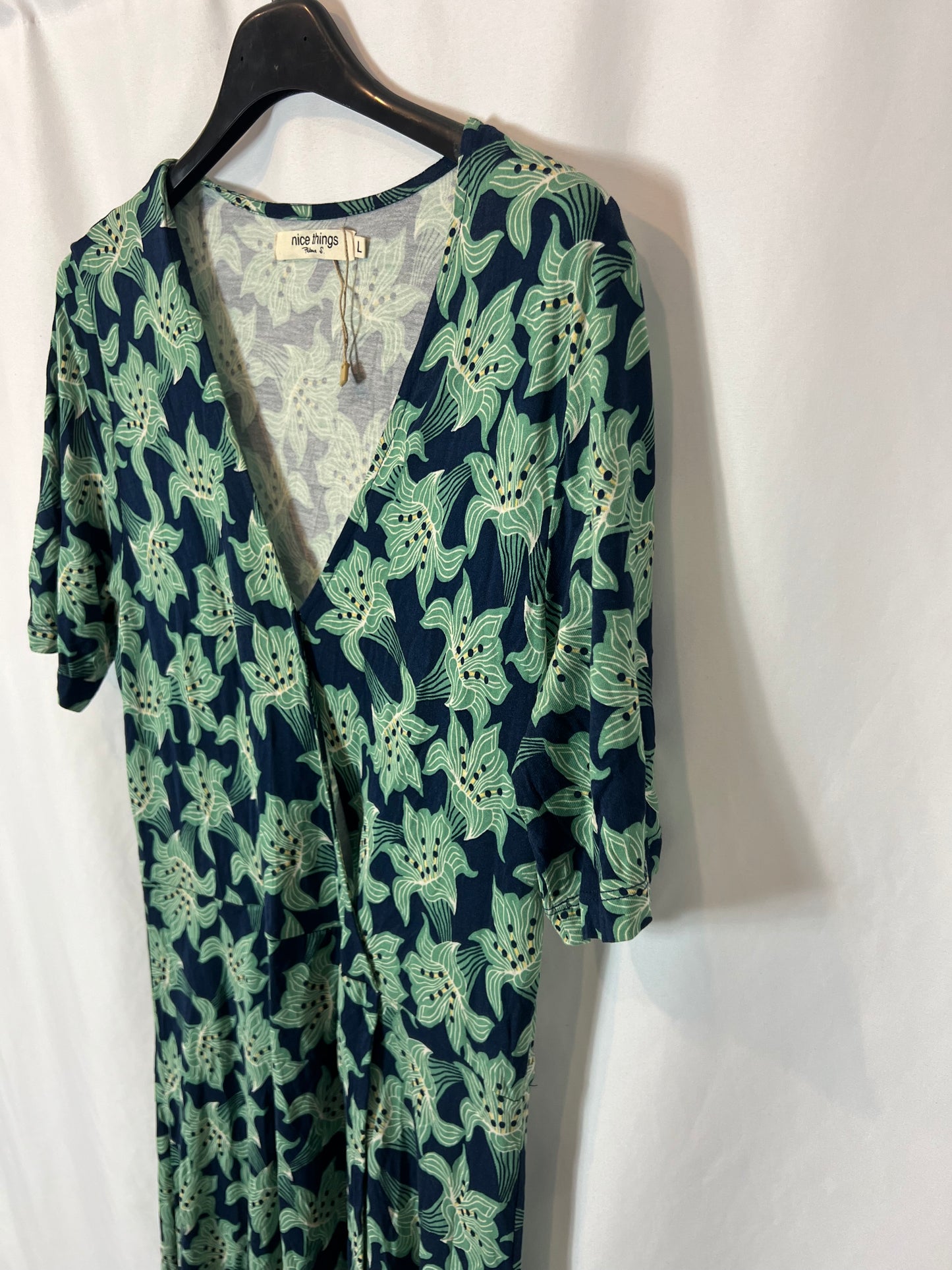 NICE THINGS. Flowy printed maxi dress. TL