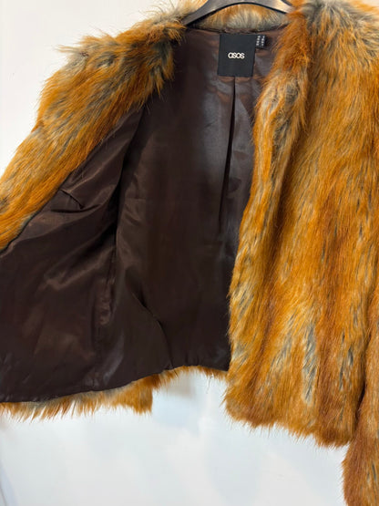 ASOS. Chaqueta pelo tonos marrones