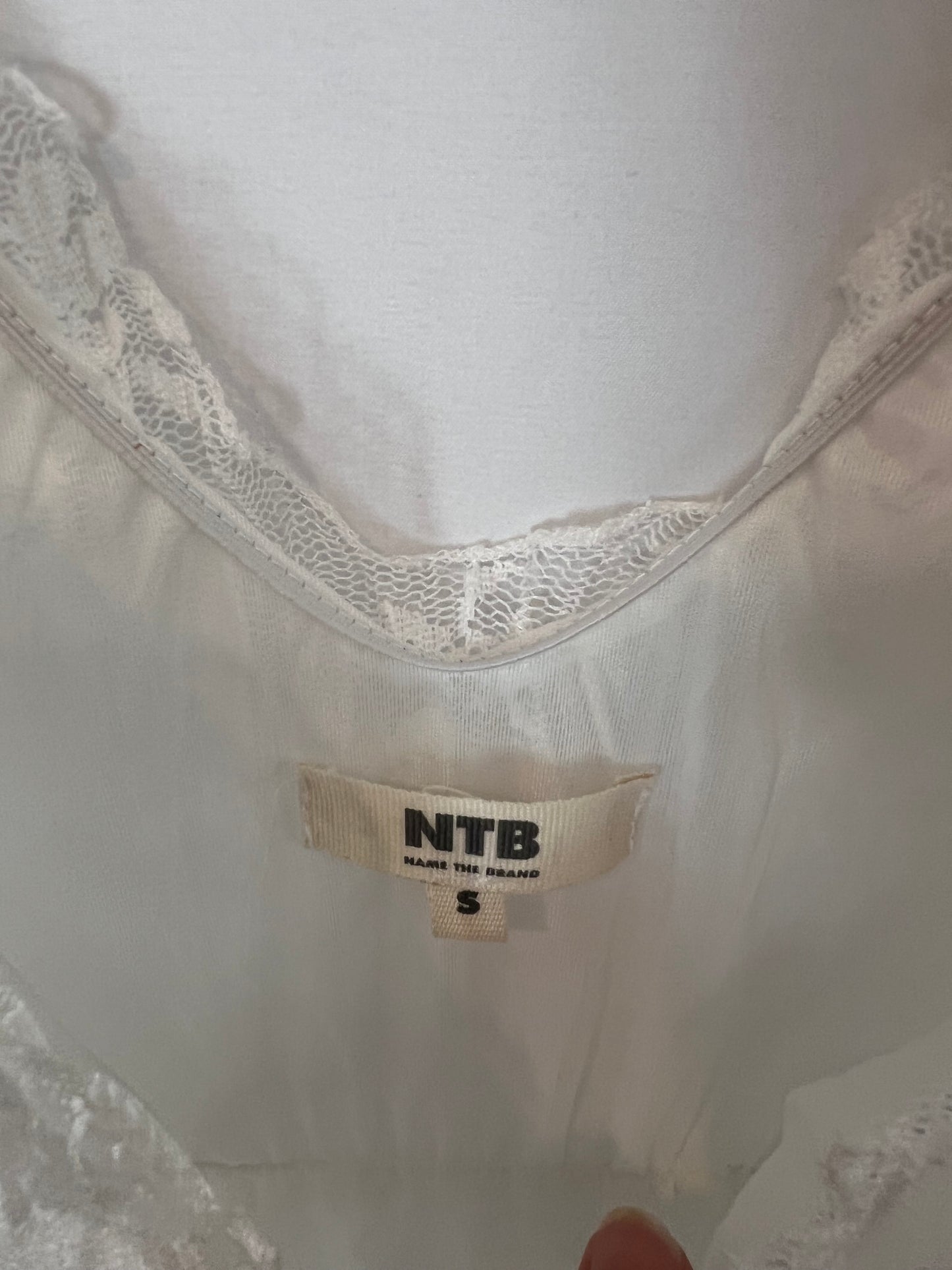 NAME THE BRAND. Vestido blanco encaje T.s