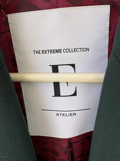 THE EXTREME COLLECTION . Traje de chaqueta verde